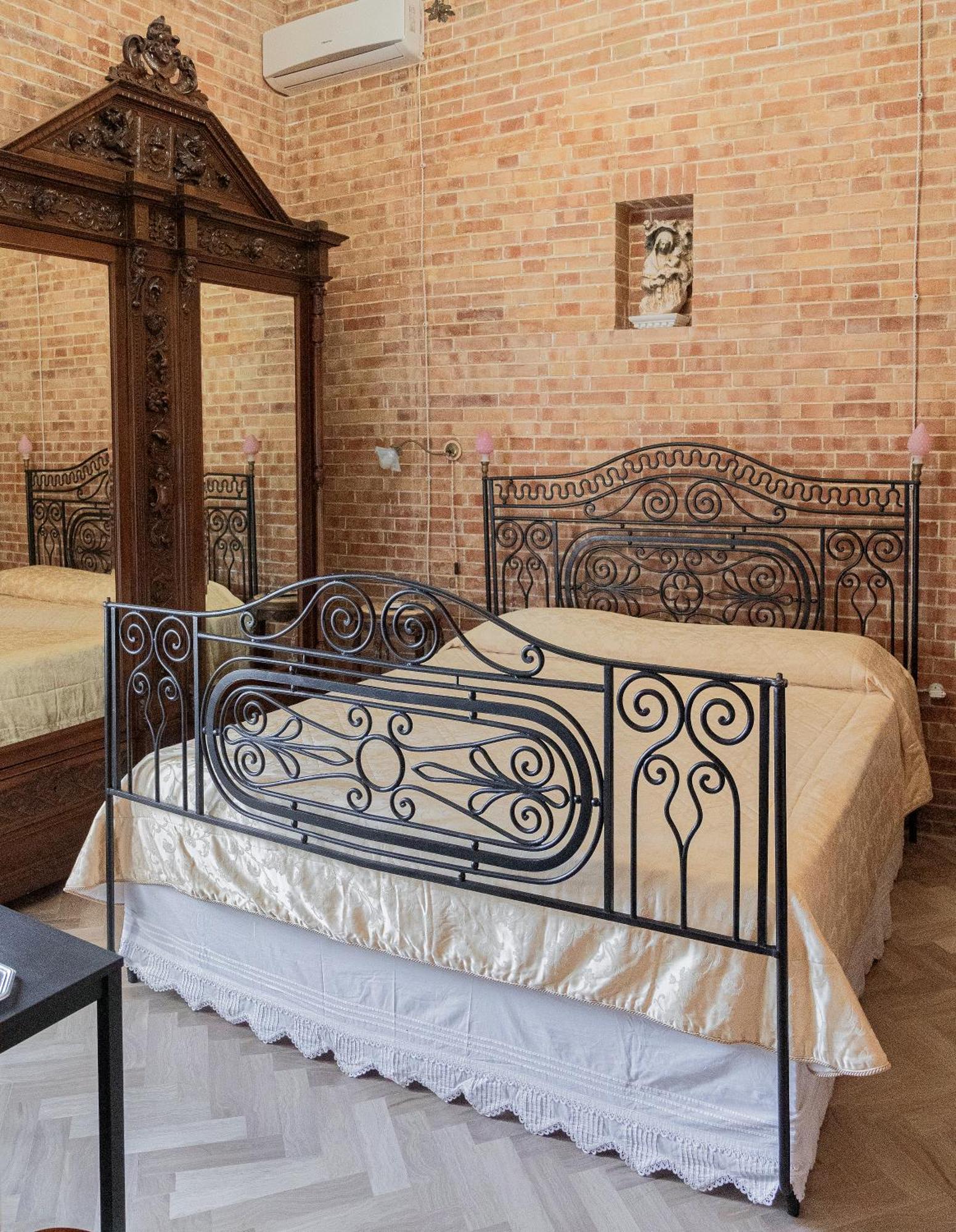 B & B Torre Saracena Mattinata Exterior photo
